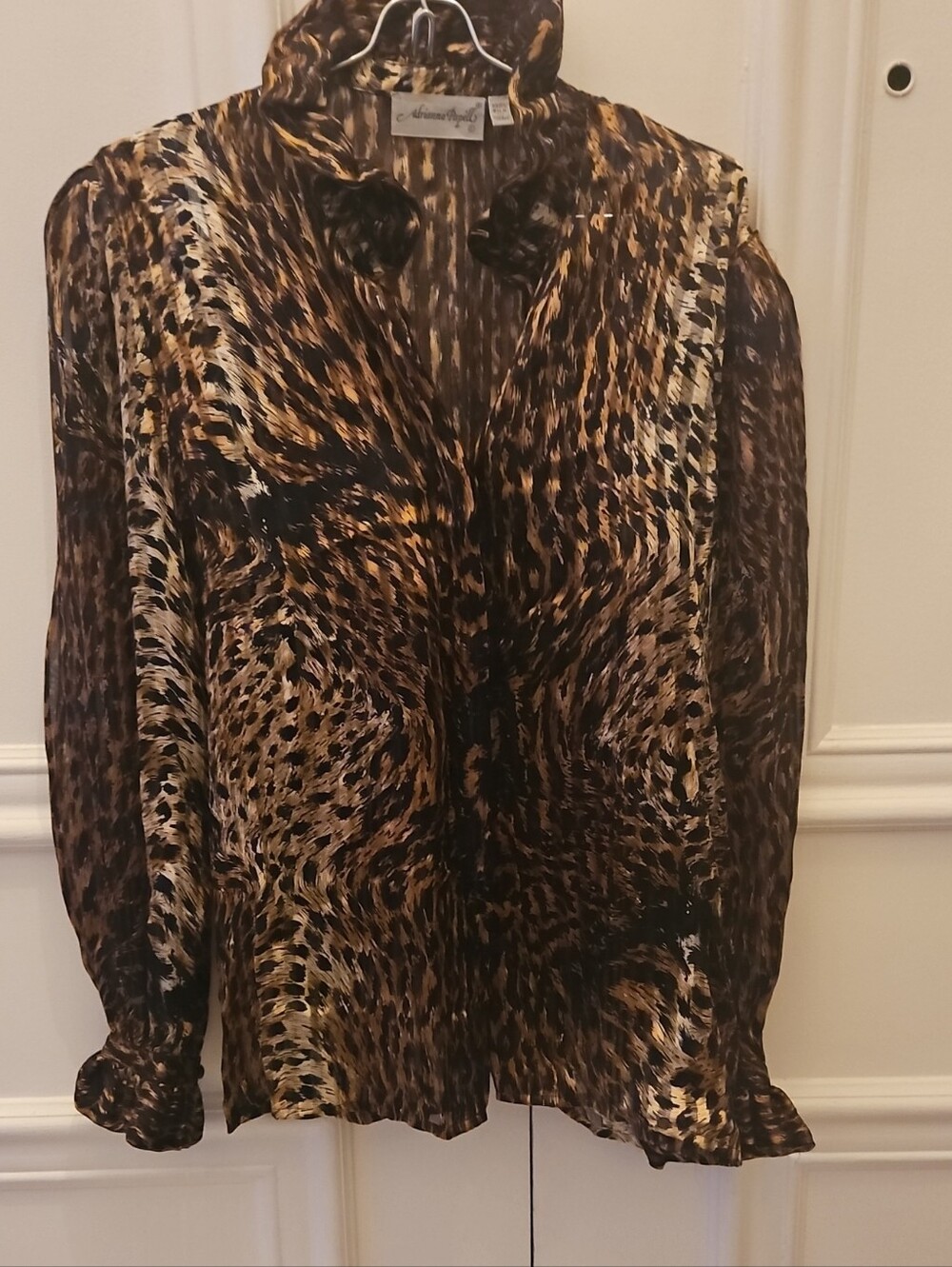 100% Silk Leopard Print Blouse - Size 10